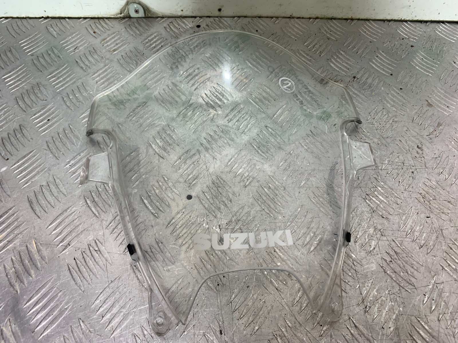 SUZUKI GSF1200 GSF 1200 BANDIT SCREEN NO2 YEAR 2001-04 (CMB1340)