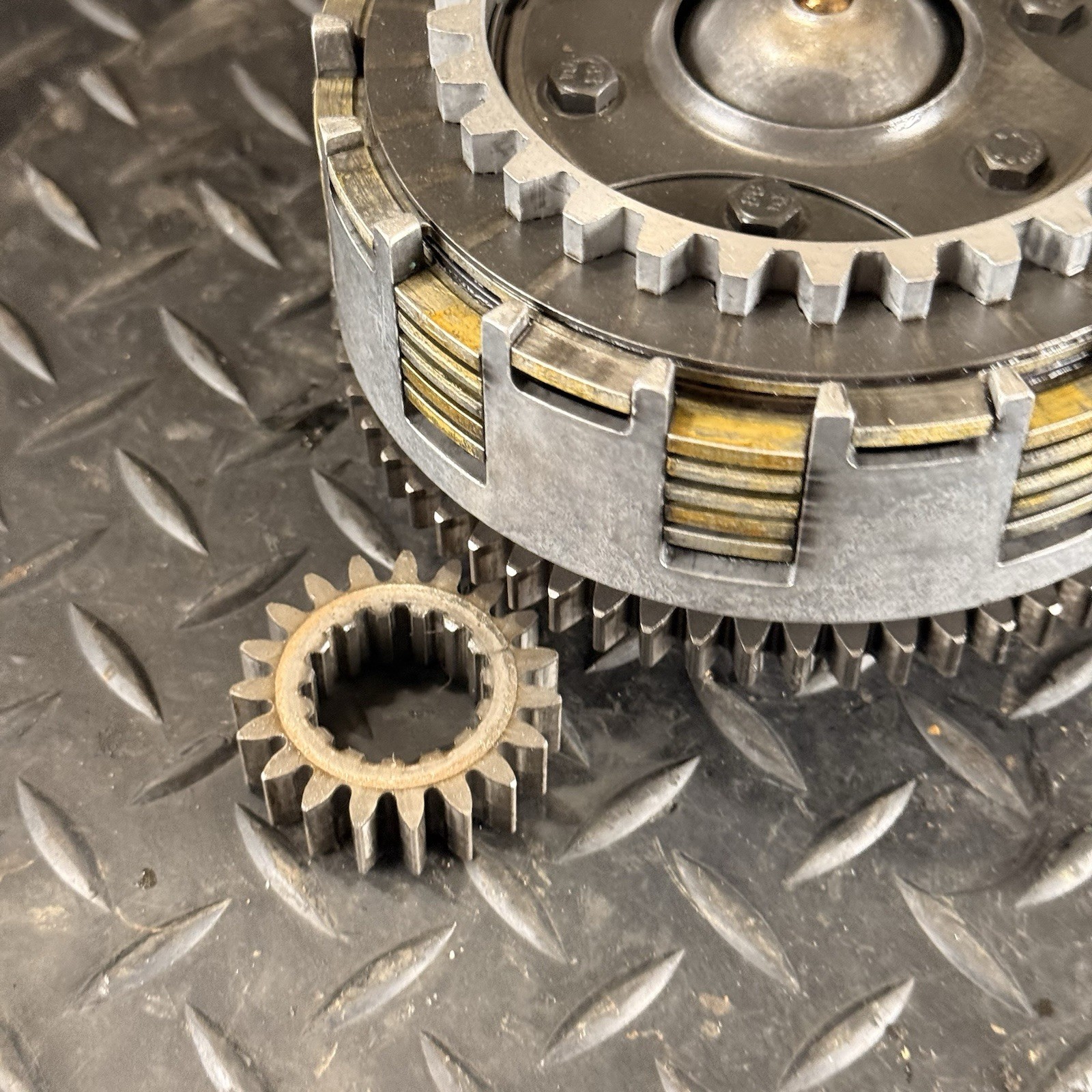 ♻️ APRILIA RS 125 2T ROTAX 122 – CLUTCH BASKET