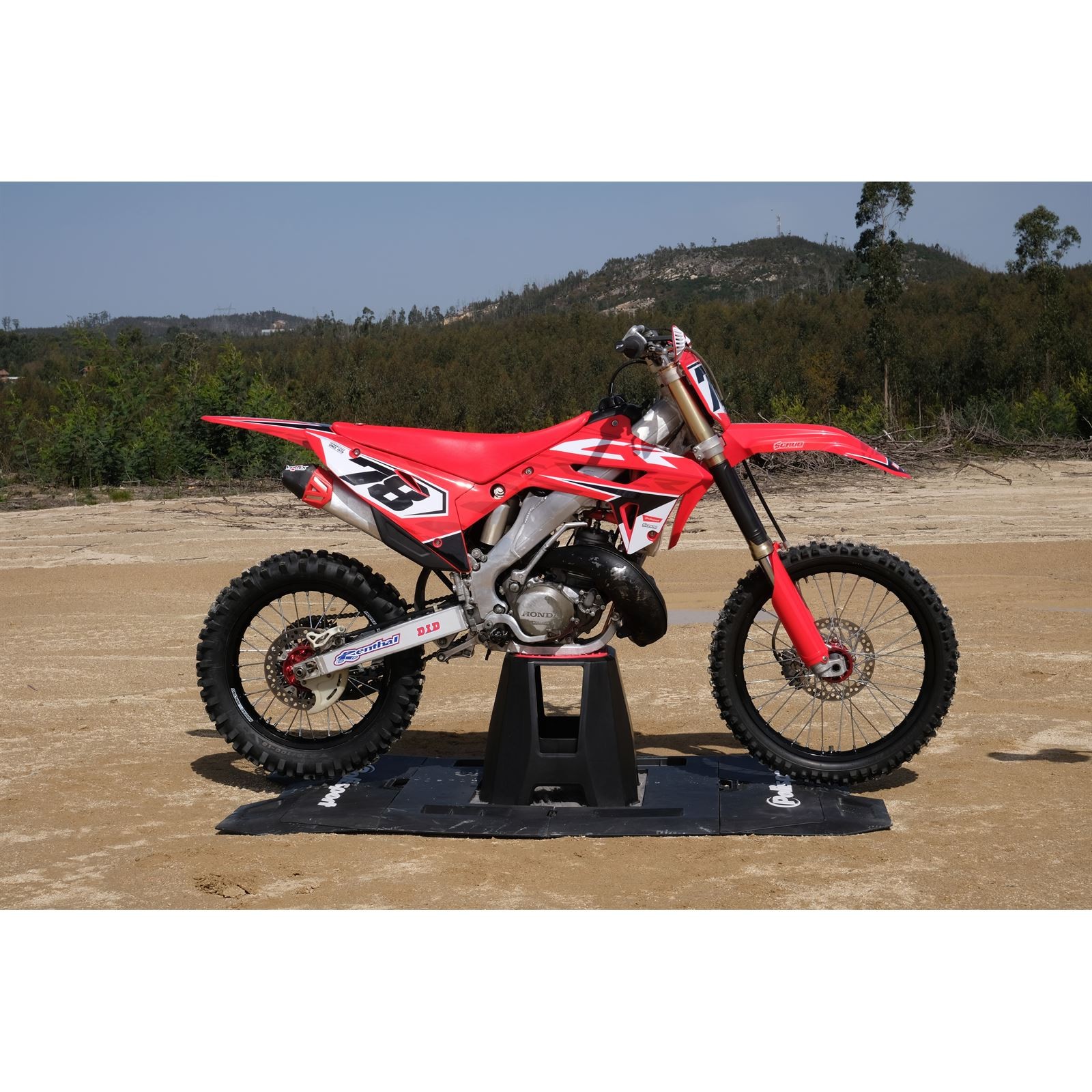Polisport Restyle Kit for CR`22 Honda, Red 91309