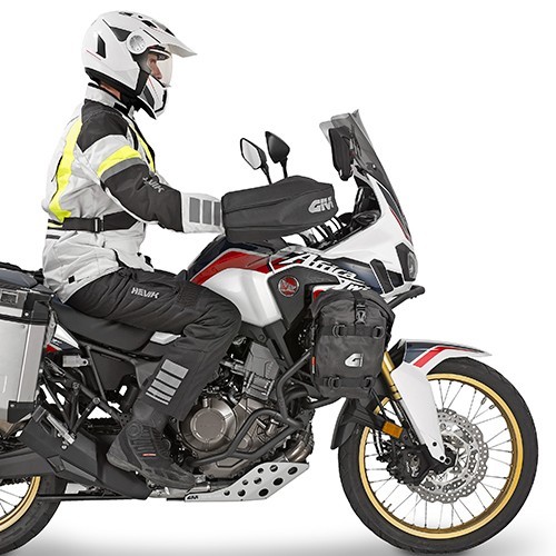 Givi TM421 Thermal Motorcycle Handlebar Muffs for Hand Guards – Black
