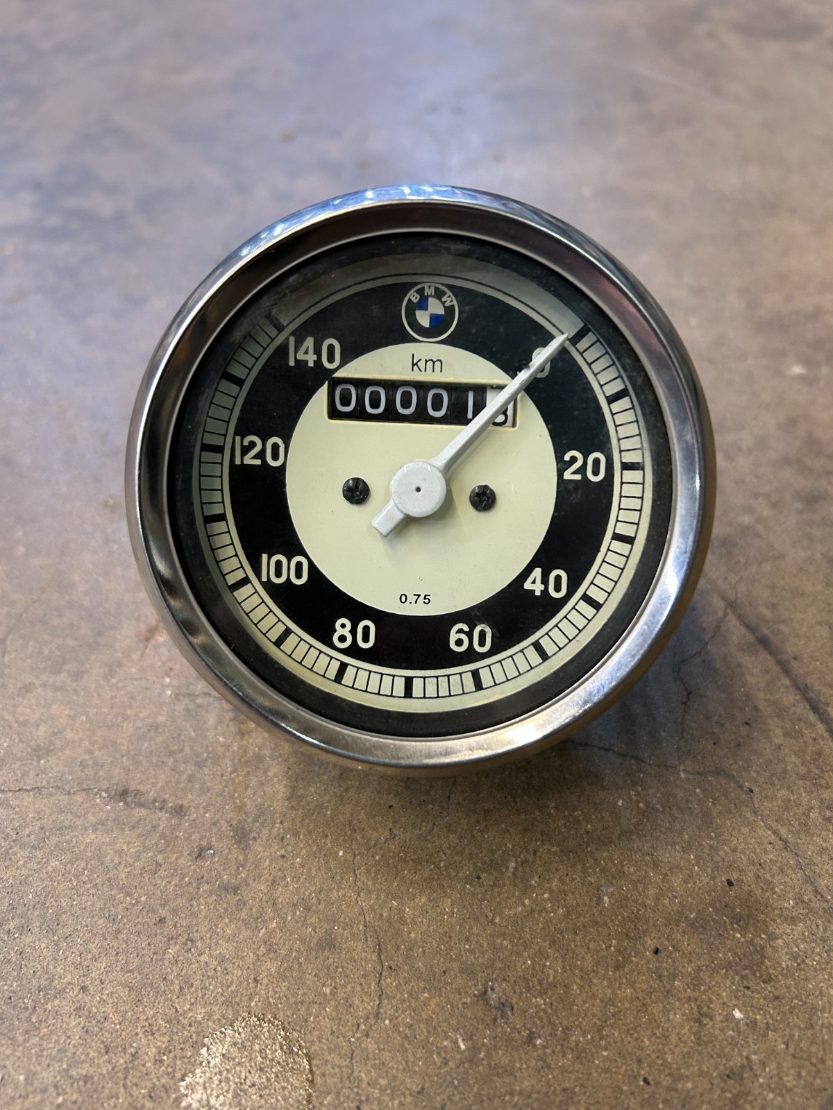 BMW /2 Speedometer in Kilometers