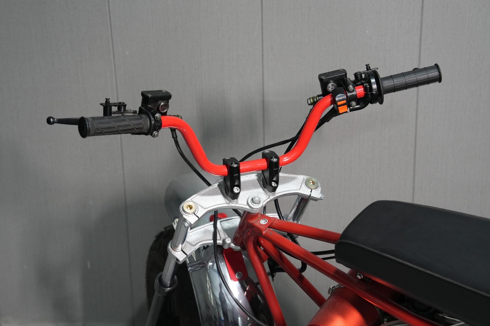 Red 7/8″ Mini Bike Handlebars for Coleman BT200X CT200U-EX 196cc 200cc