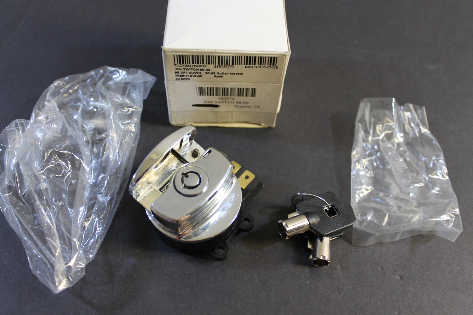 NEW Harley Davidson Bikes Choice Igntion Swithc w/2kyes Chrome # 71313-96