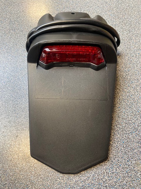 UFO PLASTIC TAILIGHT/LICENSE PLATE HOLDER WITH NO TURN SIGNAL P/N PP01218001