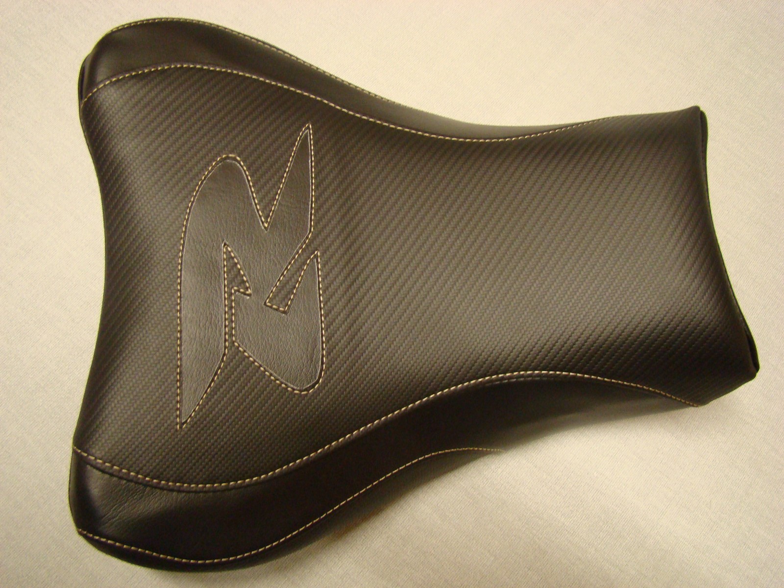 FRONT SEAT COVER BLACK CARBON FIBER TEXTURE WILL FIT SUZUKI 07/08 GSXR1000R