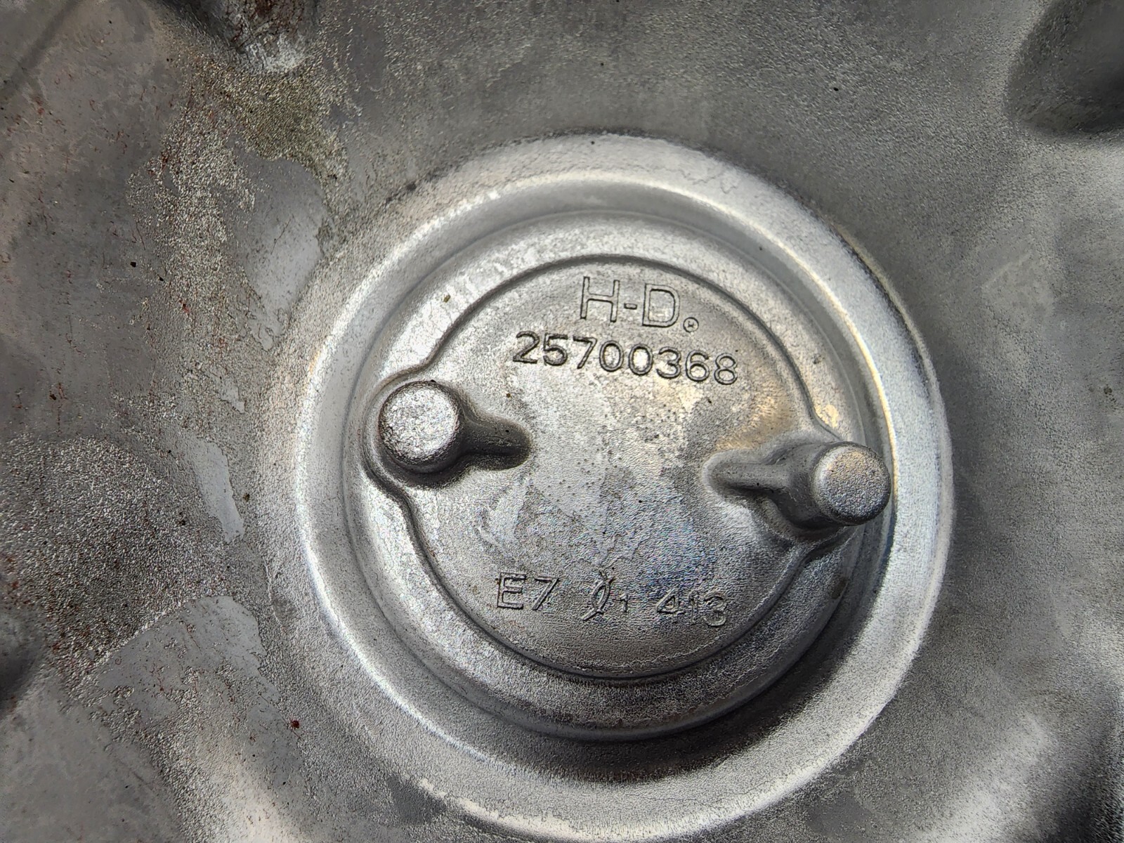 Original Harley Davidson Milwaukee Eight 8 Silver Cam Cover Used p/n 25700368