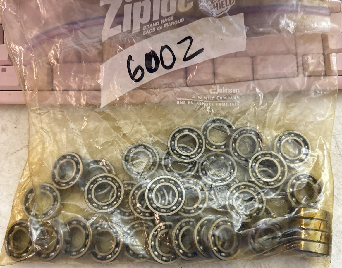 36 QTY NEW DEEP BALL BEARINGS MULTI FIT 15x32x9mm # 6002