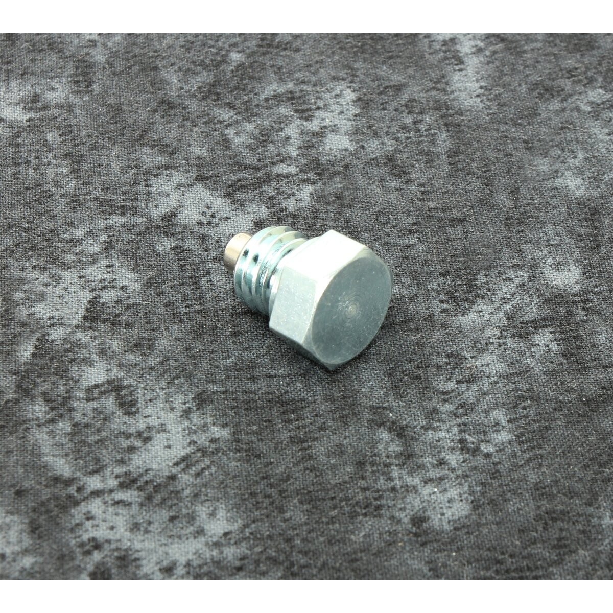 V-Twin Manufacturing Magnetic Transmission Drain Plug – D-11-0303