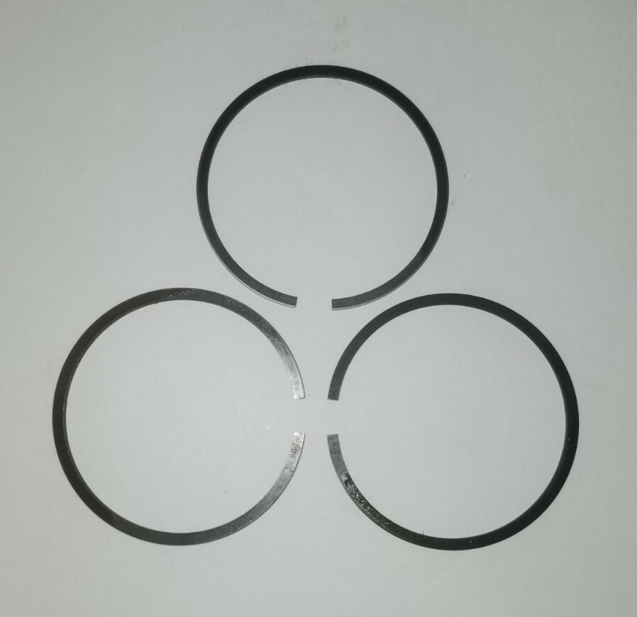 Honda Piston Ring Set 4os NOS 13051-324-014 1mm; CB125 CL125 SL125 TL125