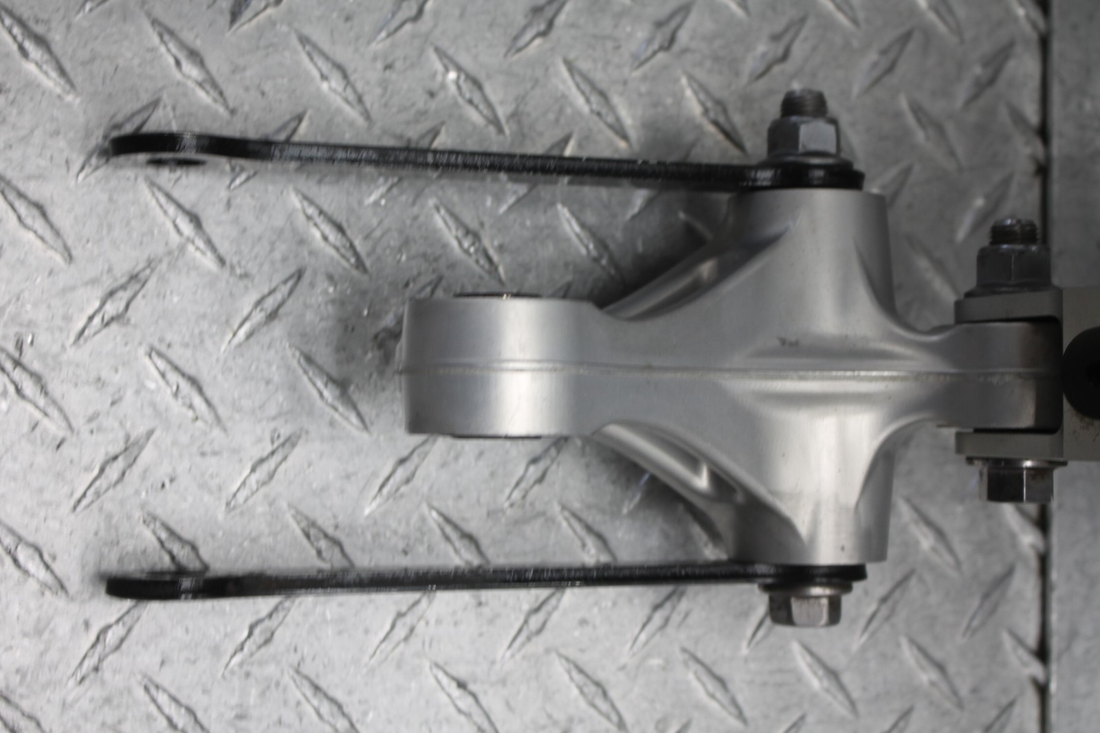 2015 TRIUMPH TIGER 800 XC WP RACING REAR SHOCK ABSORBER SUSPENSION 14 1/2″