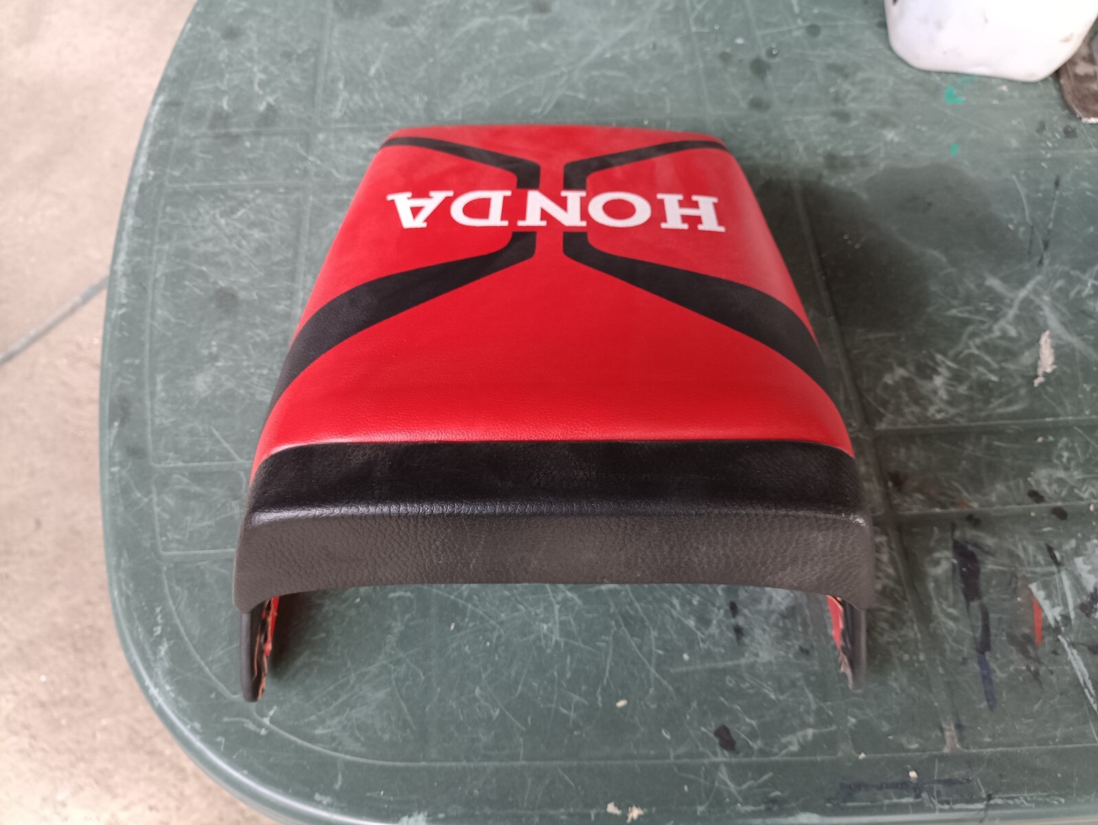 HONDA VF500 F F2 GIULIARI COVER SEAT NEW GENIUNE