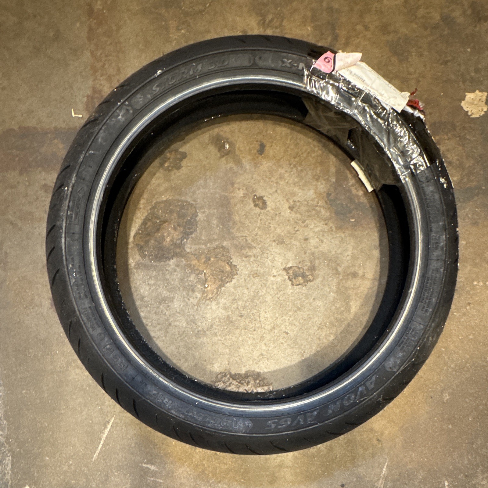 Avon AV65 Storm 3D XM Radial Front Tire