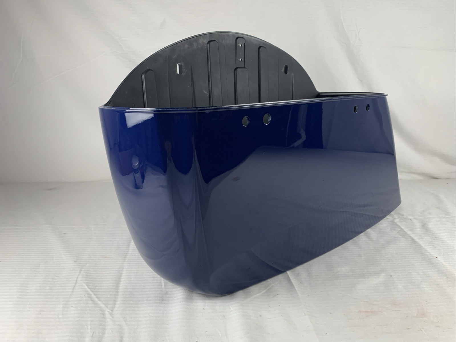 INDIAN GENUINE INDIAN BLUE LH (ONLY) SADDLEBAG BIN BOTTOM (ONLY) 5450738-640