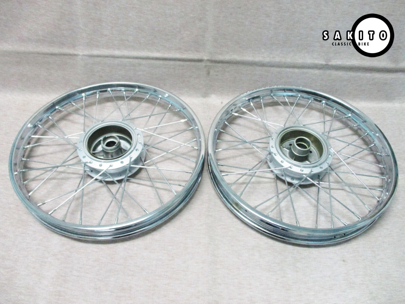 Fit YAMAHA YL2 FRONT & REAR WHEEL SILVER SIZE 18″/18″ [sa401]