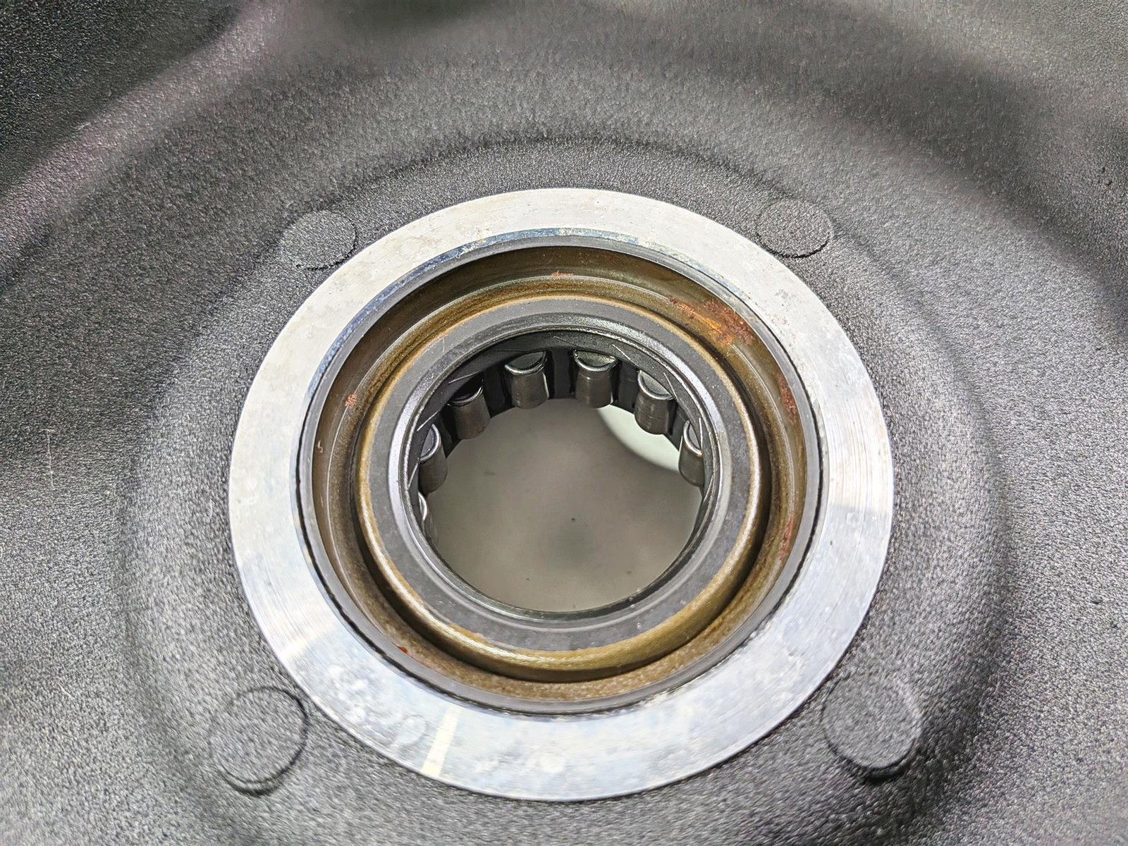 2016 Harley Softail FLSTFBS Fat Boy S Inner Primary Drive Clutch Cover 60791-06C