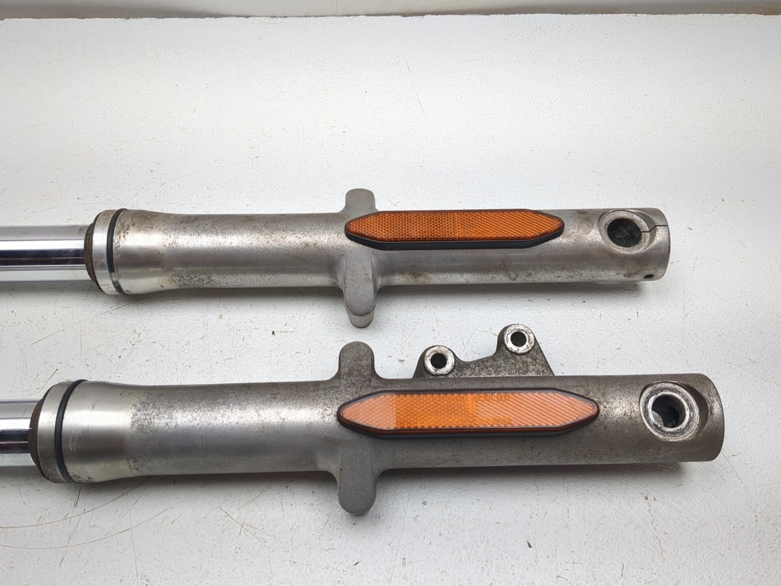 06-25 Kawasaki Vulcan 900 VN900D Front Left Right Fork Set STRAIGHT 44071-0268