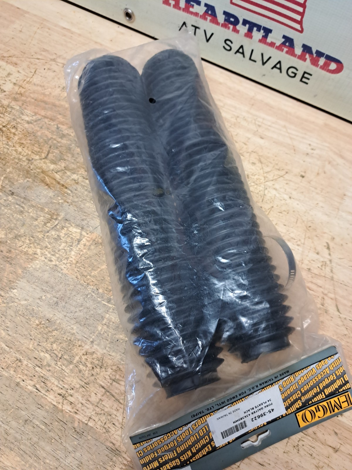 Emgo Fork Boots 34-Pleat 380mm L 43mm D Black Ld
