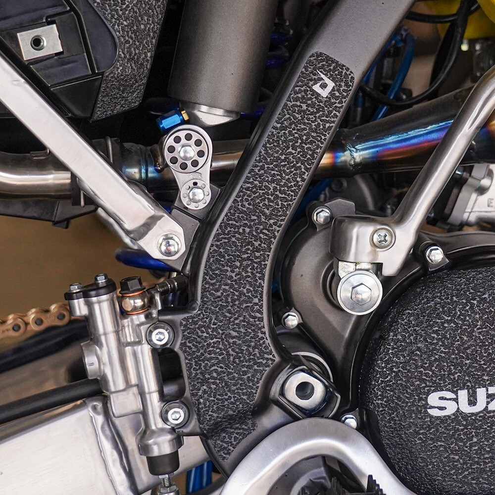 Black Frame Guards For 2004-2008 Suzuki RM250 Grip Tape Protectors RM 250