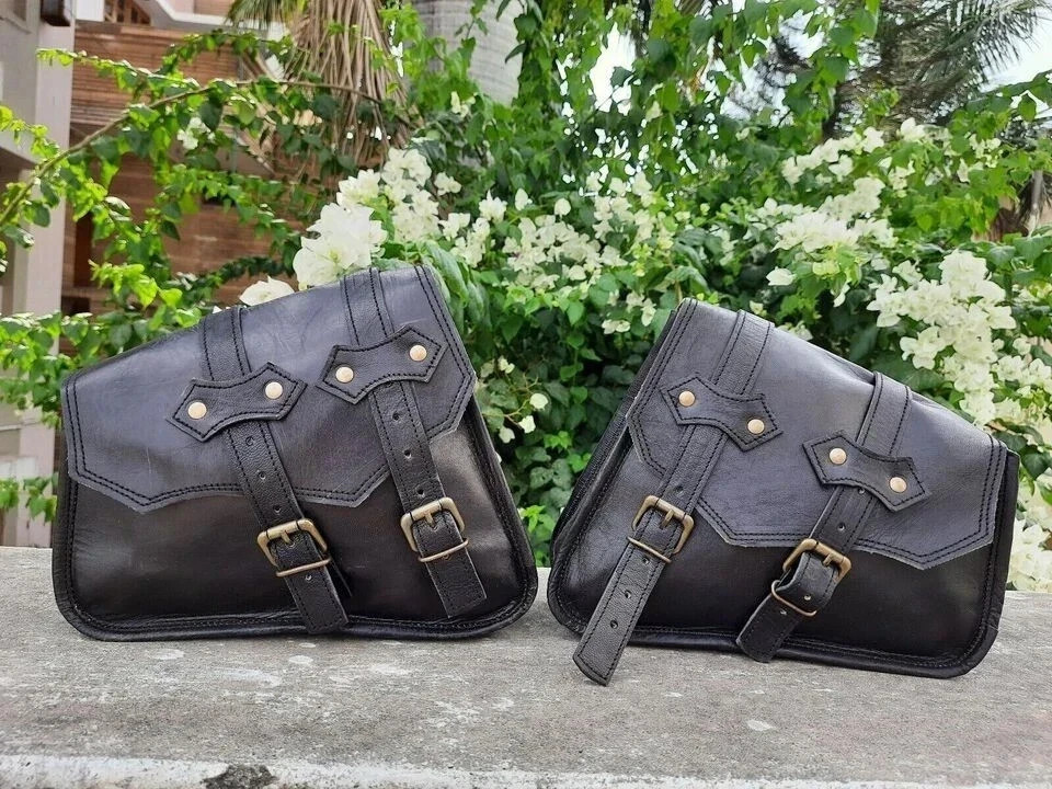 Black Vintage Minimal leather Motorcycle Saddlebags – Two Side Pannier Bags