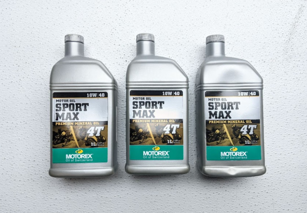 MOTOREX Sport Max Premium Mineral 10W-40 Motor Oil (3) M041MOX307
