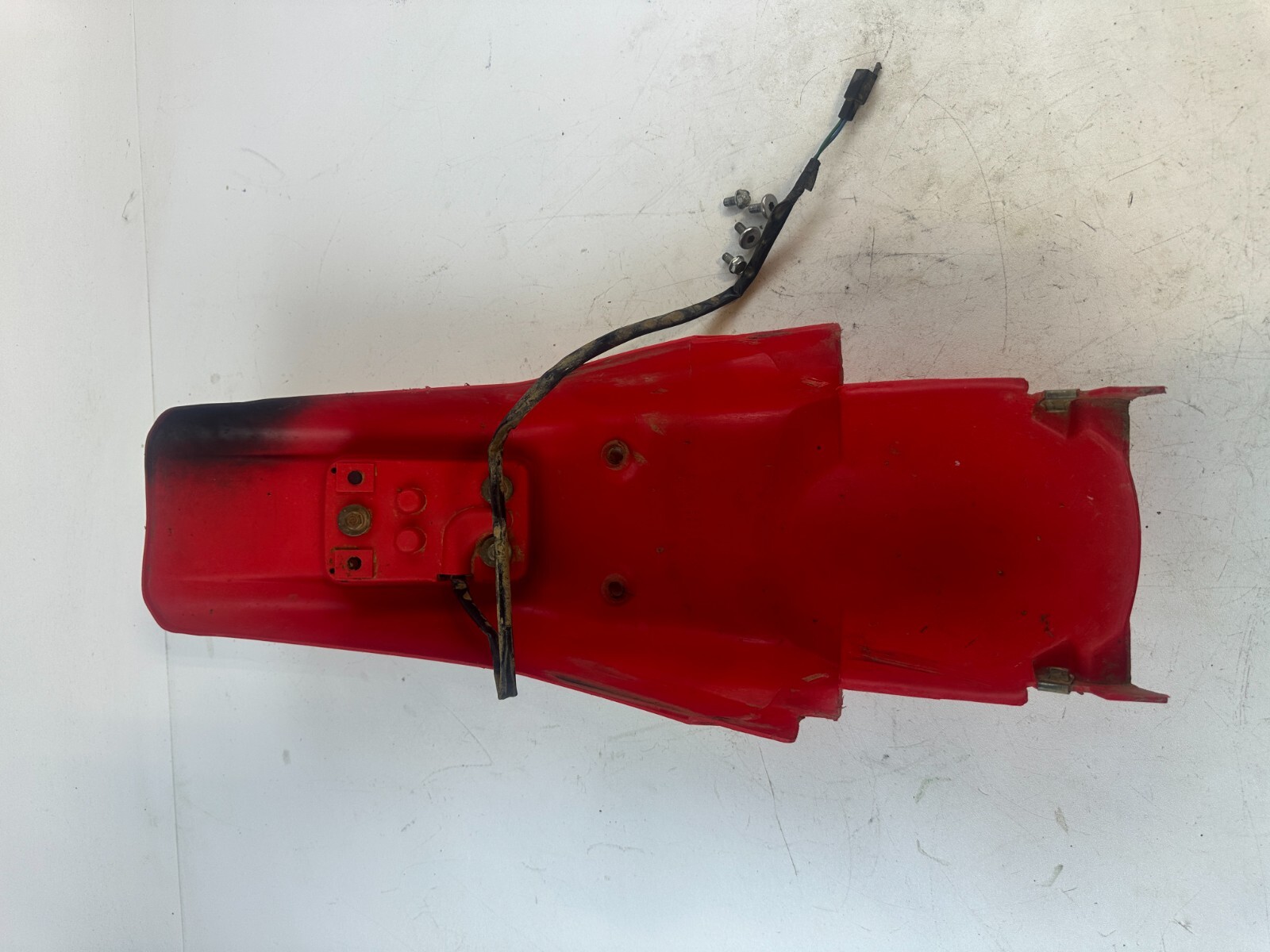 2001 Honda XR400R Rear Fender w/tail light TESTED working 96-04