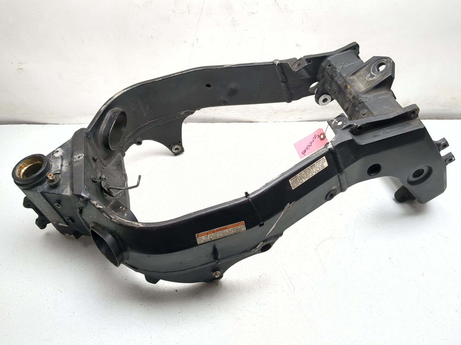 04 05 Suzuki GSXR 600 Main Frame Chassis STRAIGHT SLVG JS1GN7CAX52100187