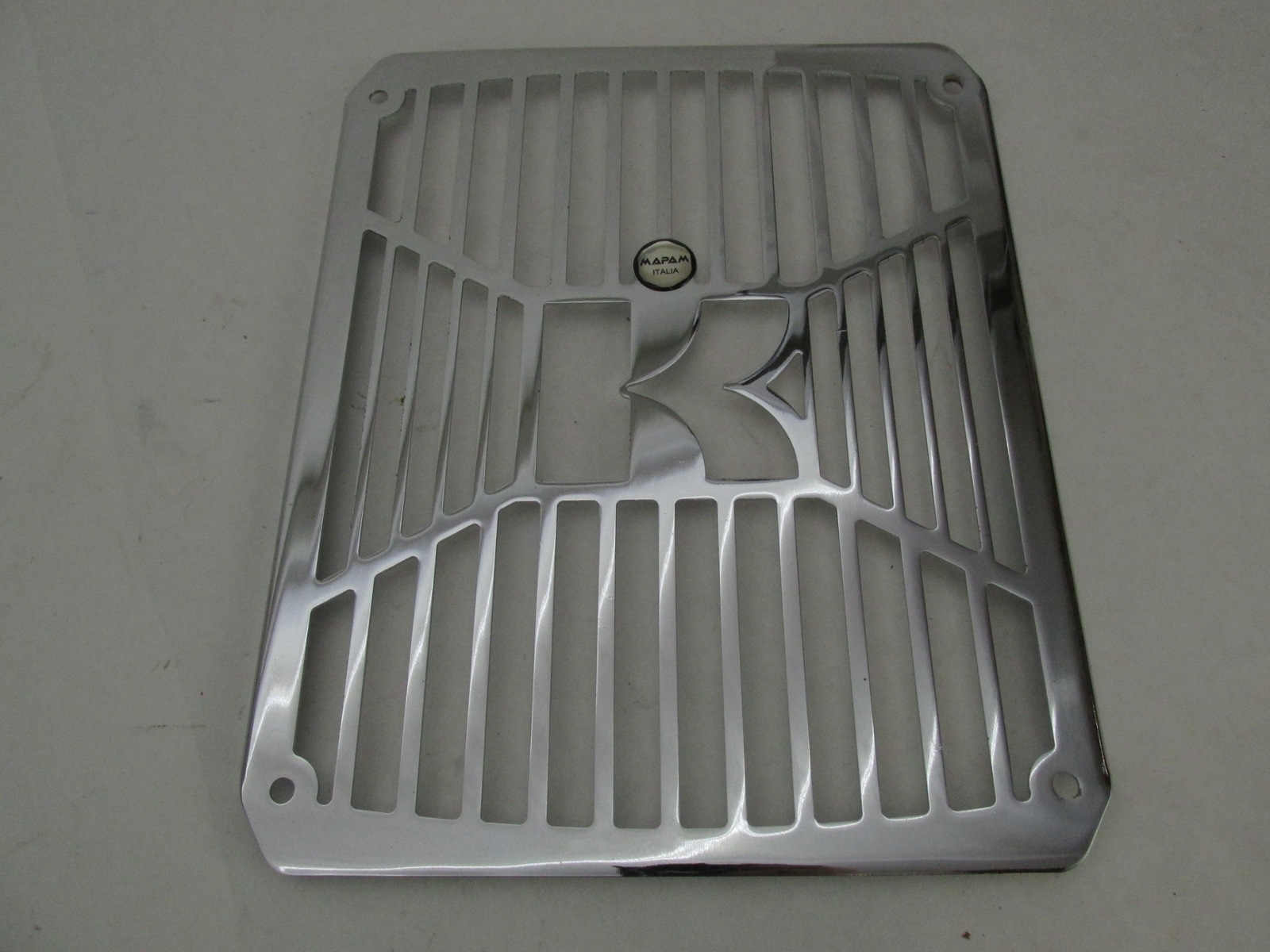 Mapam Kawasaki Vulcan & Classic VN 800 Chrome Radiator Cover Guard KM8024VN8