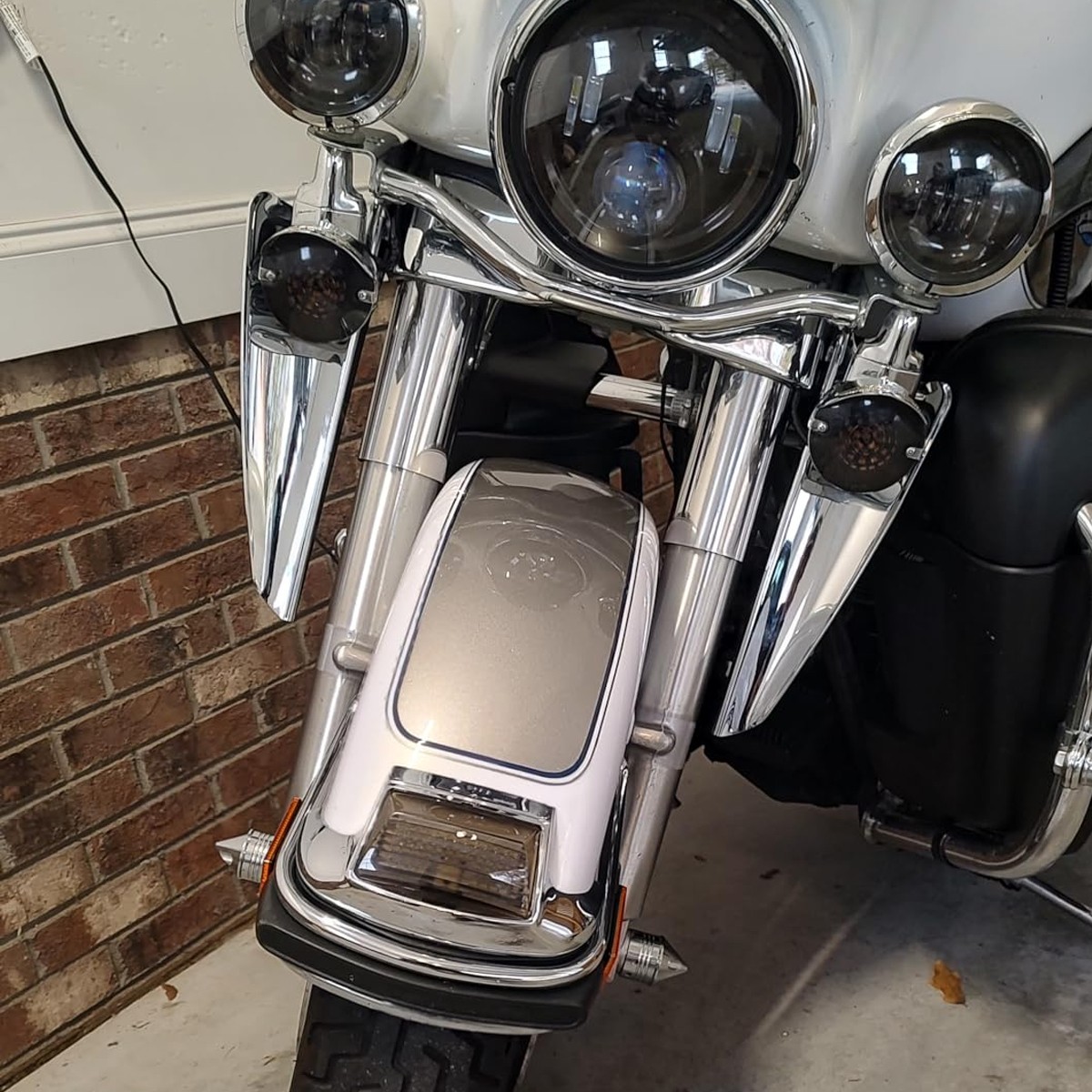 Front Fork Mount Wind Deflectors For Harley Heritage Softail Classic 1995-2023