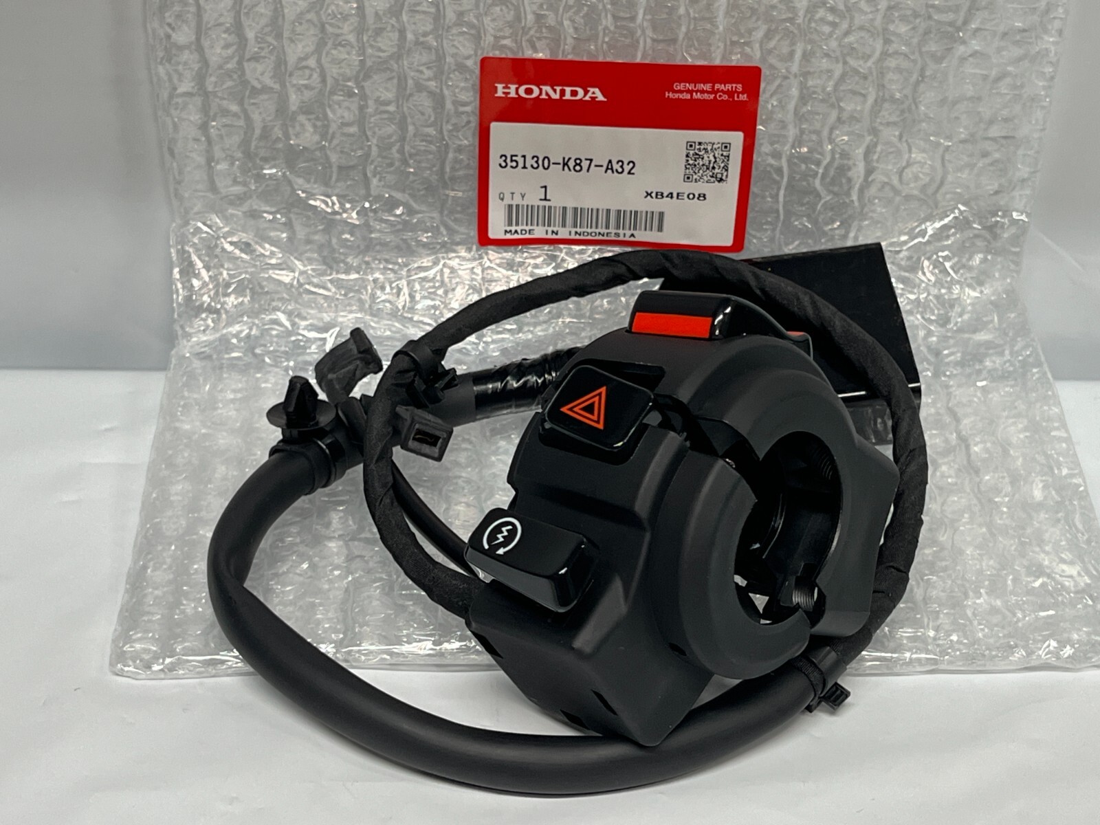 HONDA RIGHT HANDLEBAR STARTER STOP SWITCH ASSY 2020-2024 REBEL 300 500
