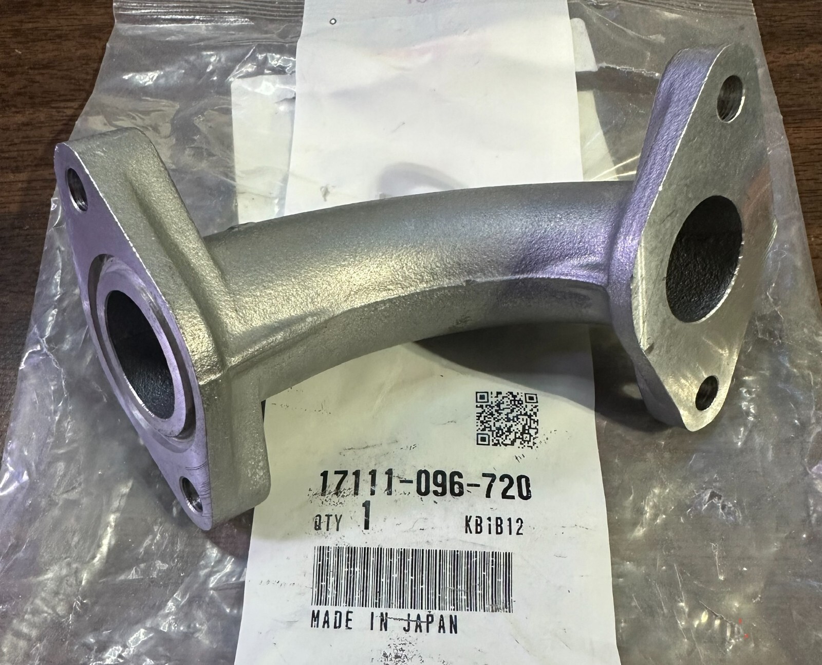 *1EA OEM HONDA INTAKE PIPE / MANIFOLD FITS MD90 C90 17111-096-720 (336X)