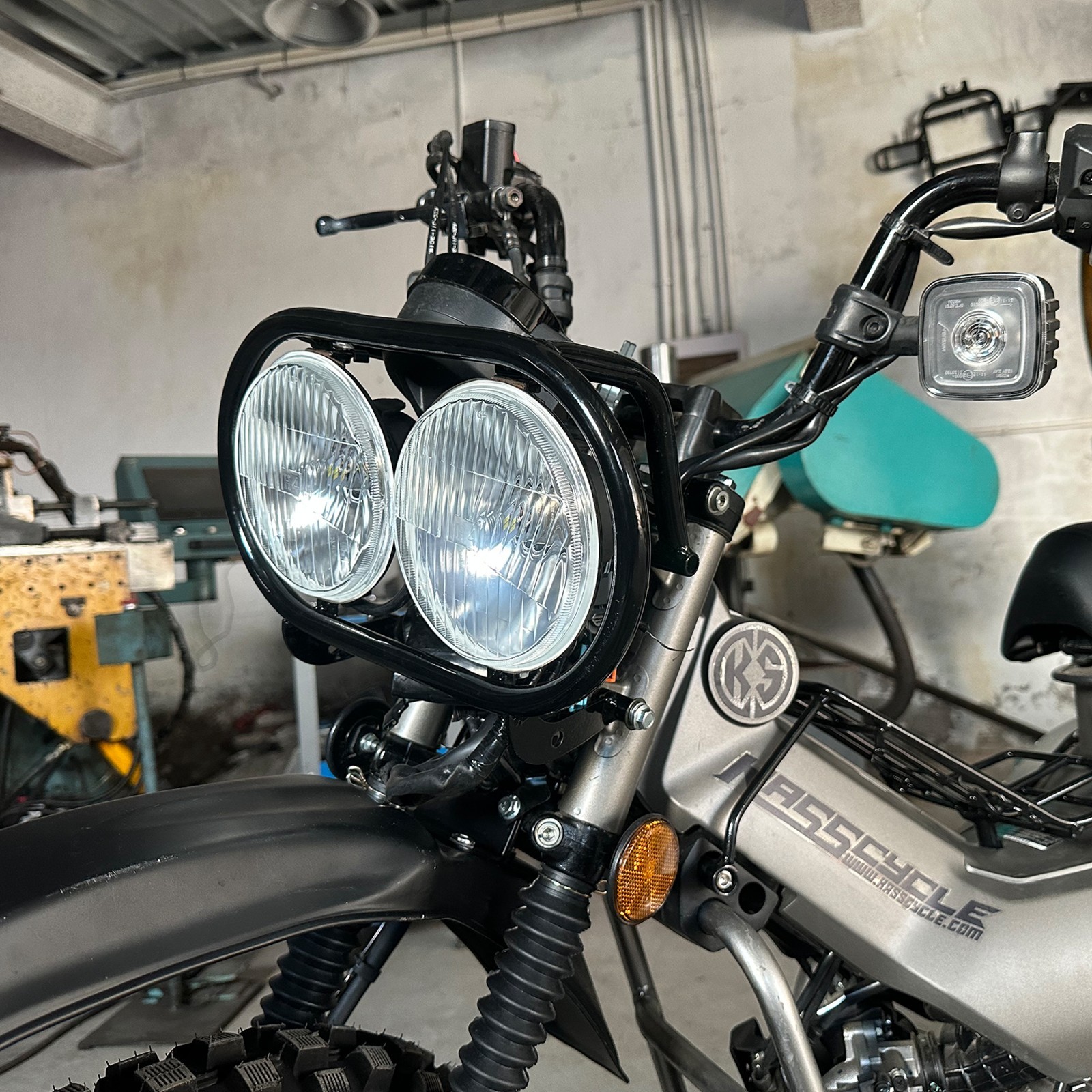5 in LED Headlight HeadLamp For Honda Trail 125 CT125 JA65 Lossless Installation