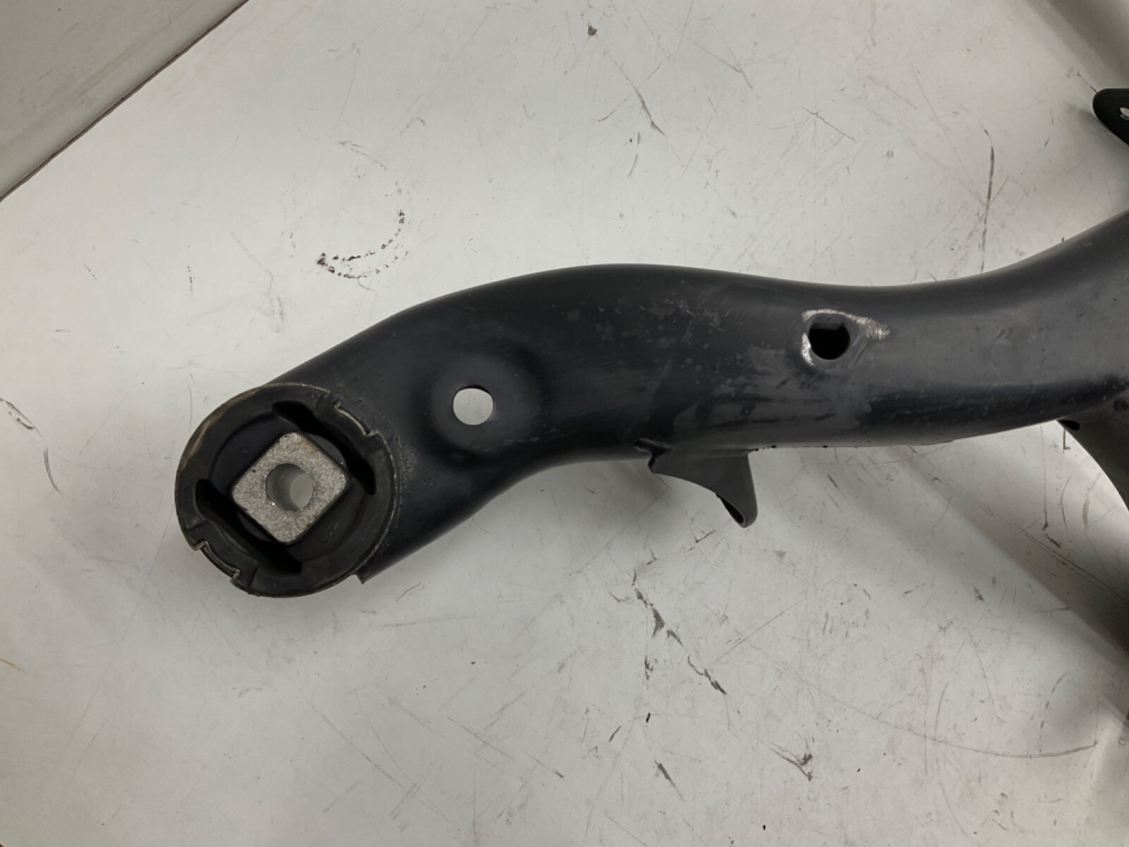 2005-2011 AUDI C6 A6 REAR SUSPENSION CROSSMEMBER SUBFRAME FRAME 4F0505235AH OEM