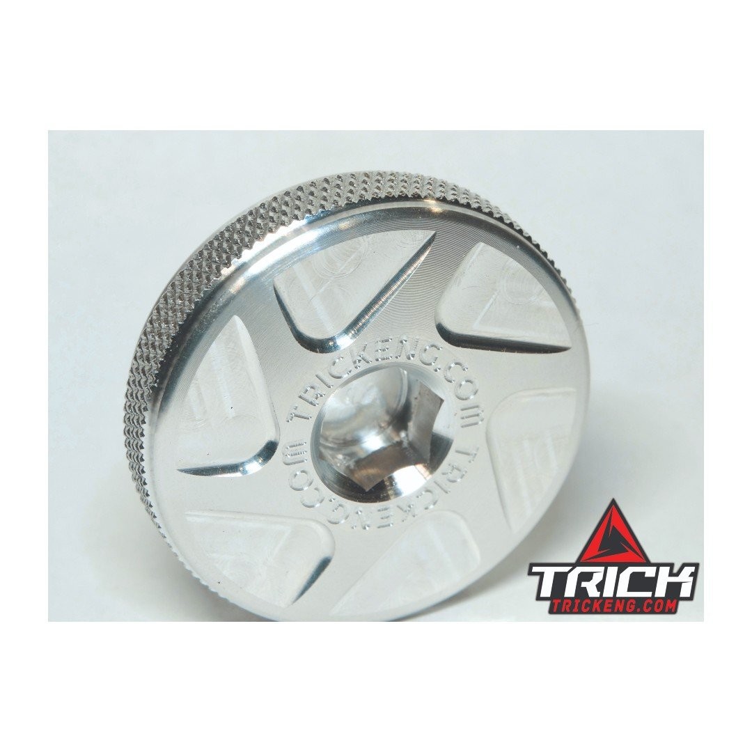 Trick Engineering Oil Fill Plug – KLX110 & Takegawa Side Cover