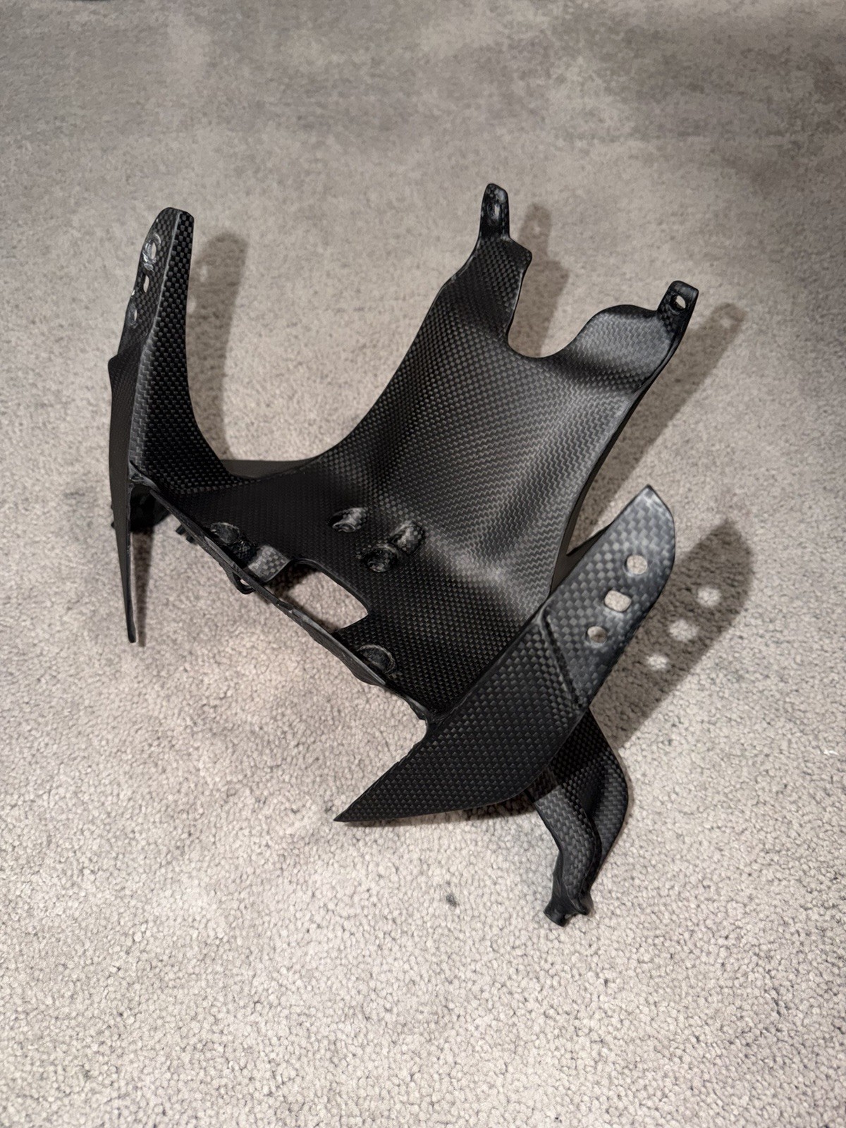 18-24 Ducati Panigale V4 ALL MODELS Carbon Fiber Front Fairing Stay Bracket