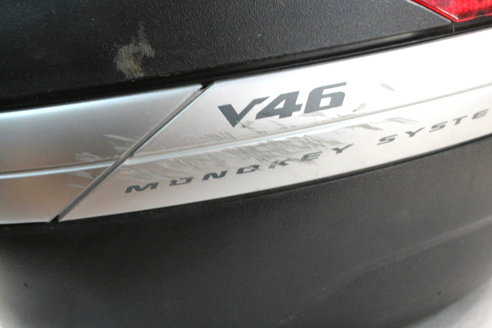 Givi Top Box Removed Removed Aprilia Shiver 750 GT 2007-2016 GIVI V46N