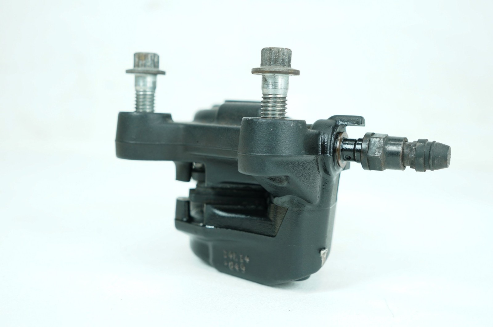 2015 Harley Touring FLHTKL Electra Glide Ultra OEM Front Right 1 Brake Caliper