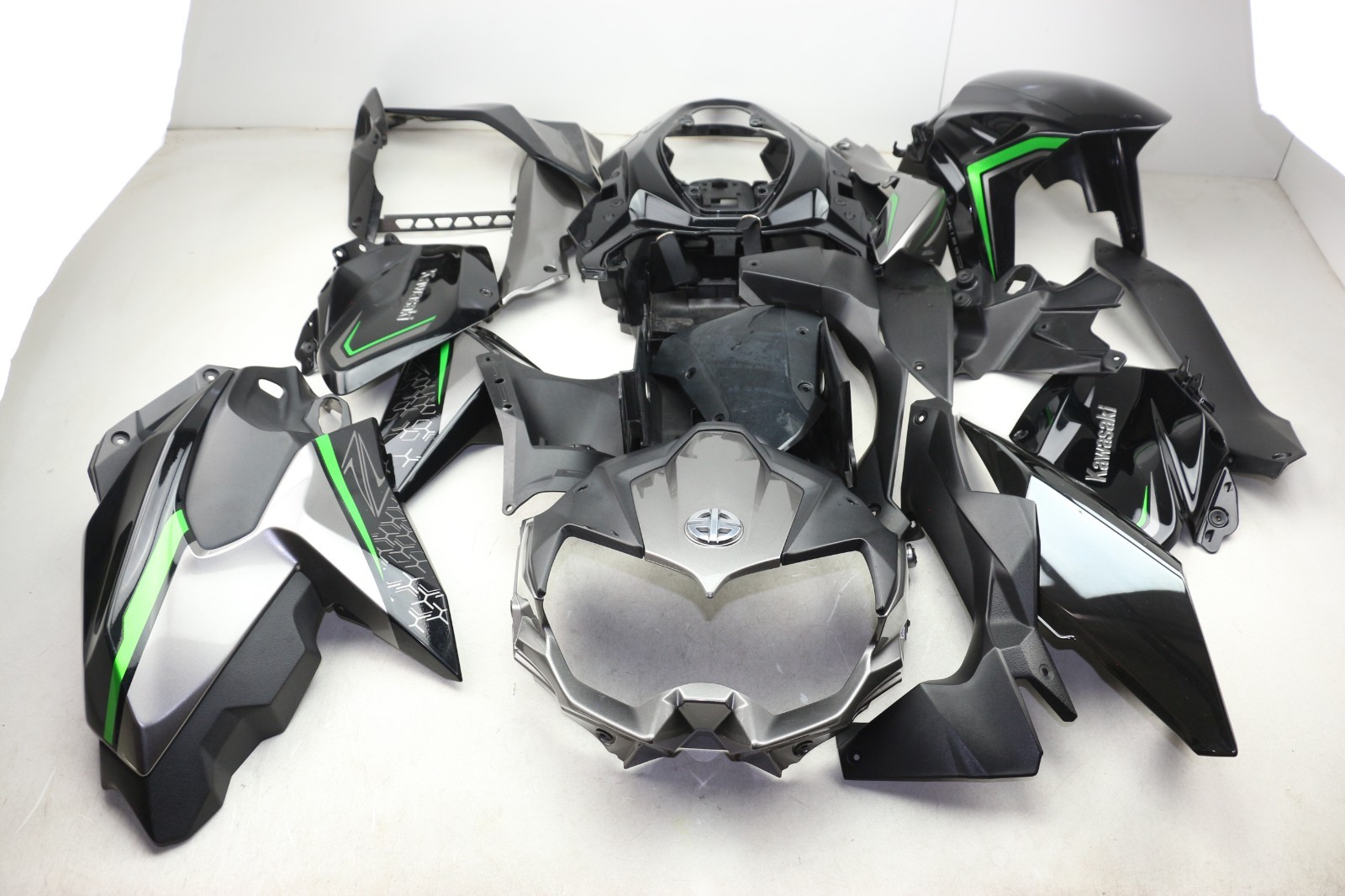 2020 Kawasaki ZH2 Zr1000 Z H2 Oem Complete Fairing Set Plastics Fairings Cowl
