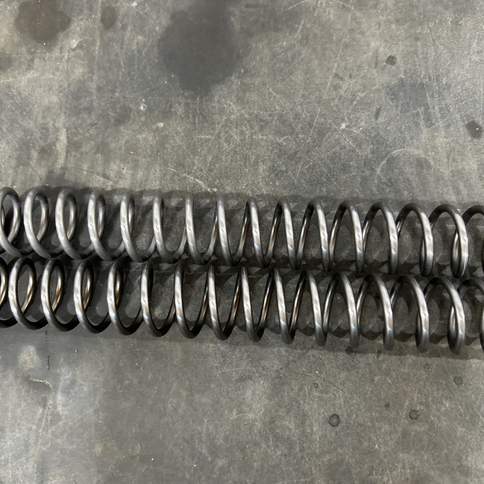 KYB YAMAHA YZ125 YZ250 FRONT FORK SPRINGS SUSPENSION 43.5-455-4.4N 0.45KG