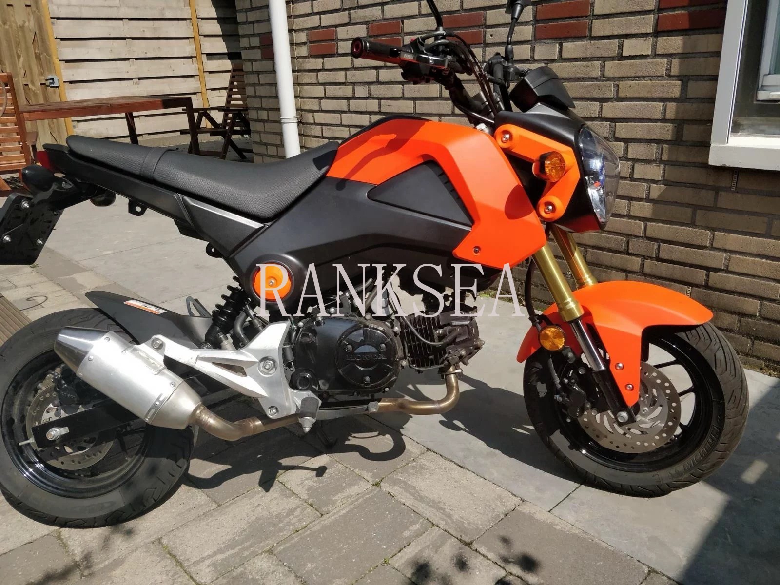 Plastic Body Kit Fairing Fender Side Cover For Honda Grom125 MSX125 SF 12-2016