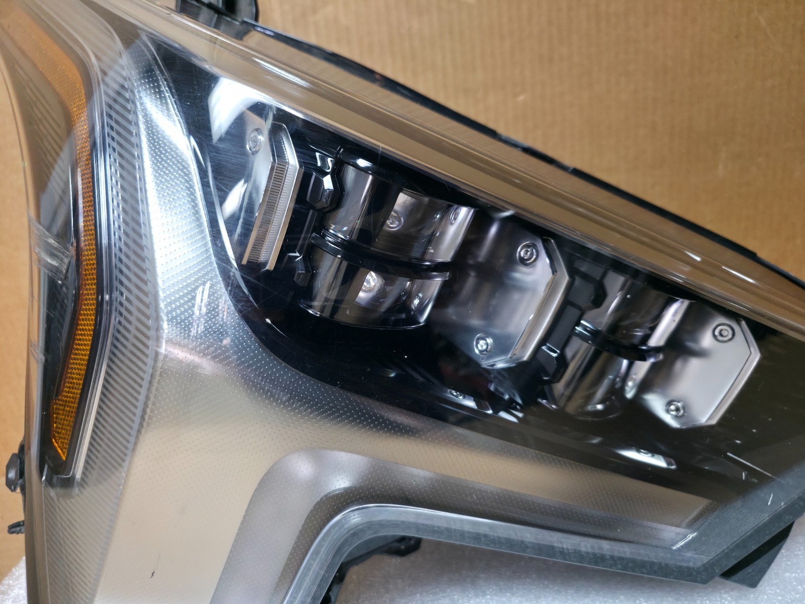 2022 2023 2024 2025 TOYOTA TUNDRA RIGHT PASSENGER SIDE LED HEADLIGHT OEM