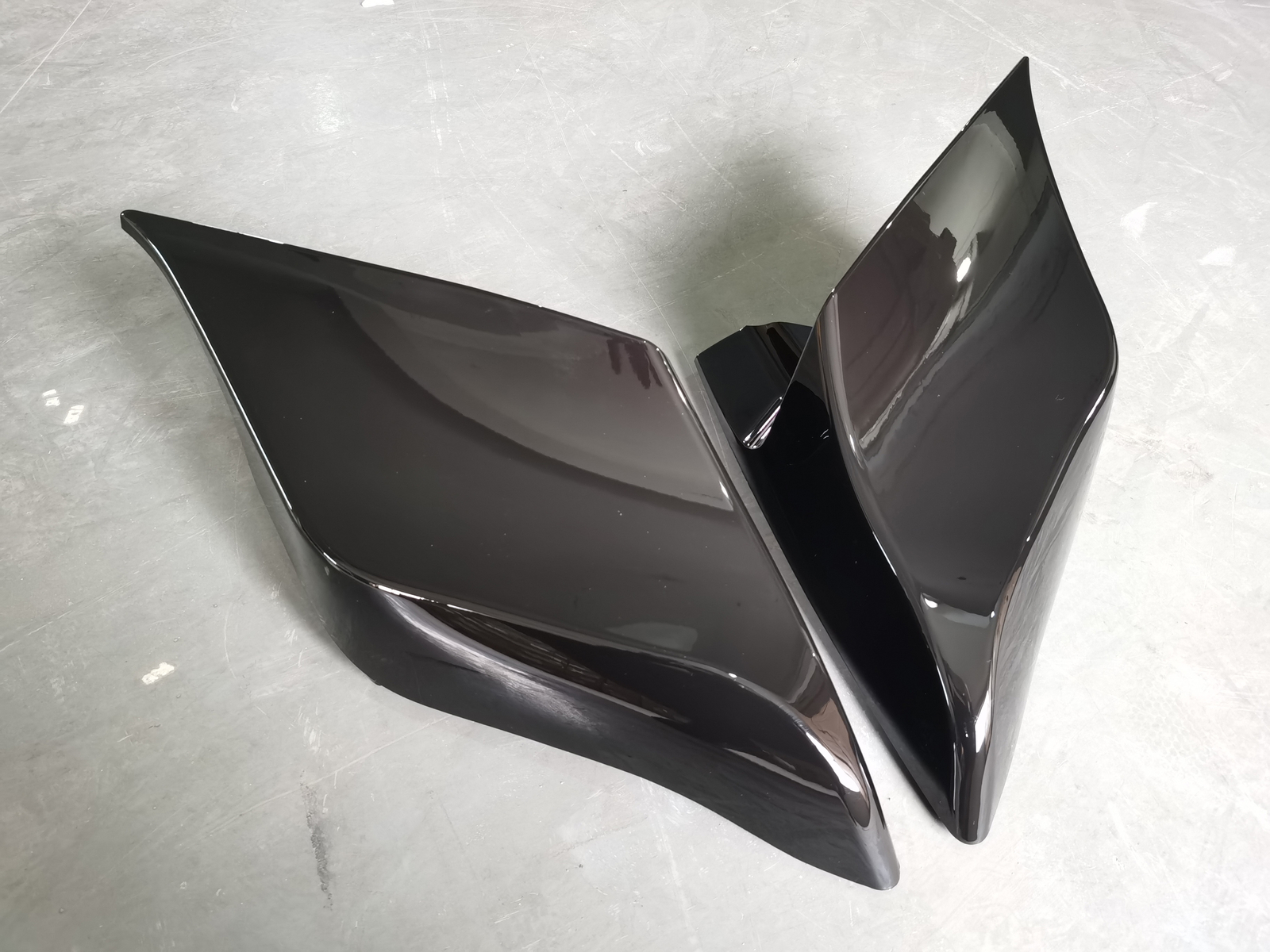 Glossy Black Stretched Side Cover For Harley Electra Glide Ultra Limited FLHTK