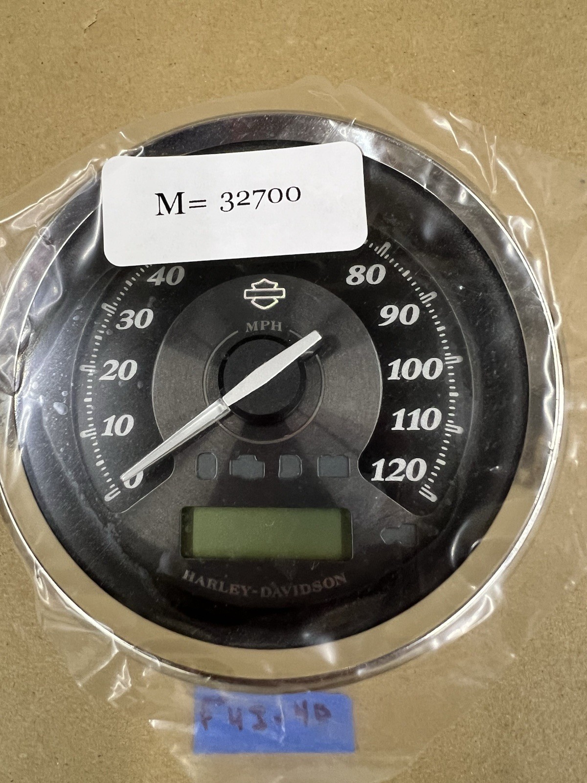 Harley-Davidson 4″ Speedometer MPH Titanium Face 74682-10 Genuine
