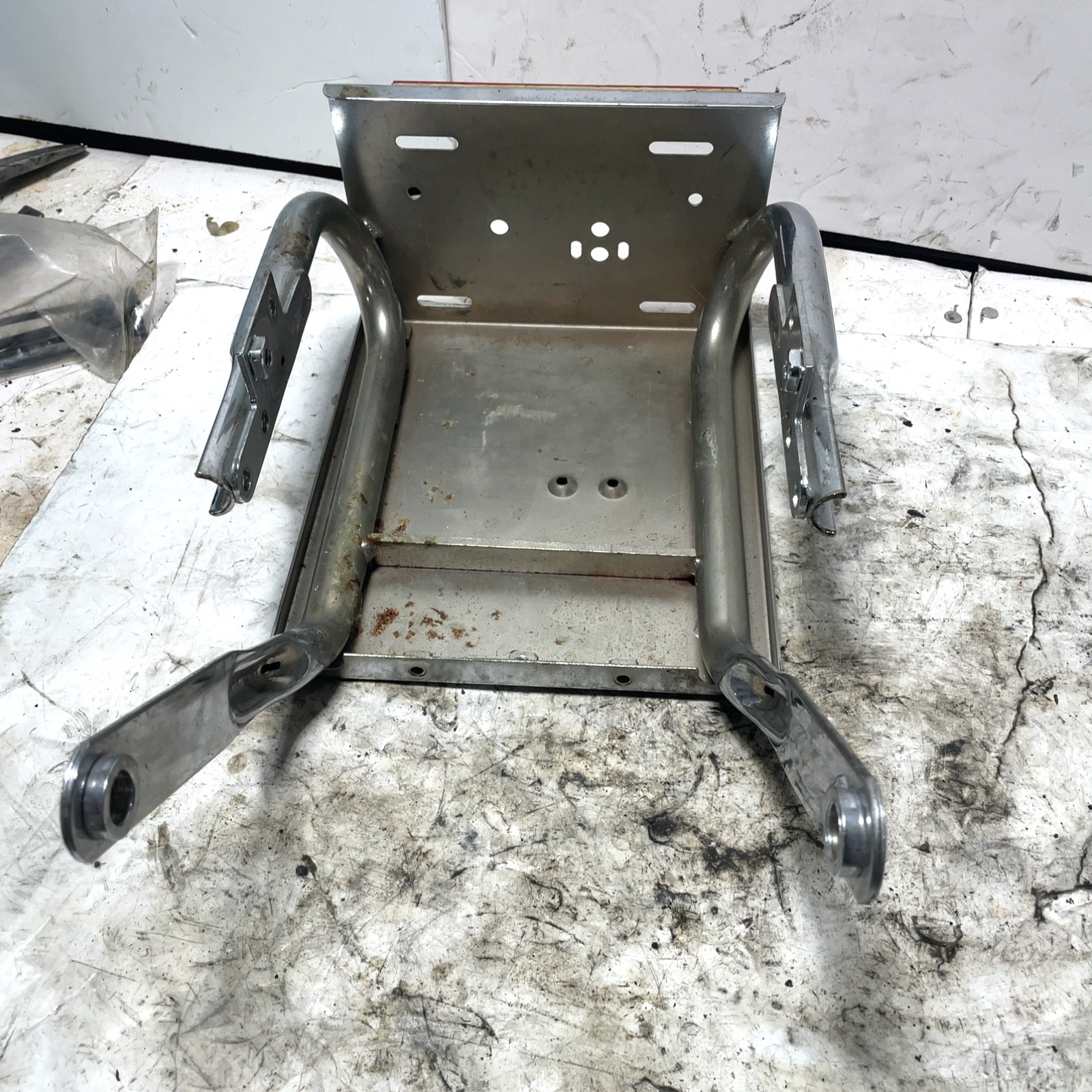 92-96 Harley Touring Luggage Box Tour Pak Mount Support Bracket