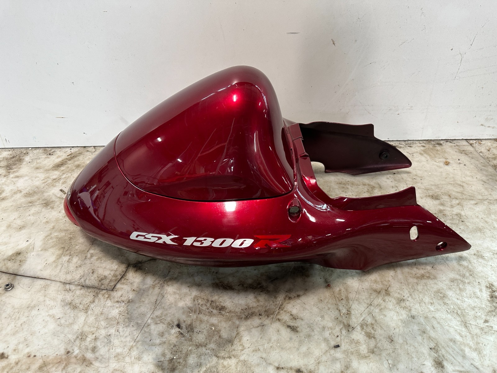 99-07 Suzuki Hayabusa GSXR 1300 BACK REAR TAIL FAIRING SEAT COWL LIGHT OEM MINT