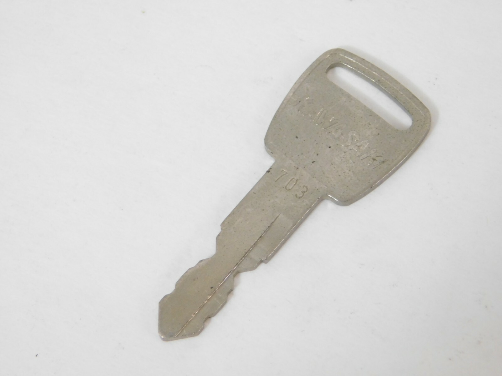 1 NOS Genuine KAWASAKI S2 H1B H2 Factory Pre-Cut # 703 KEY OEM 27008-042-03 NEW