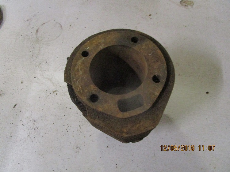 unknow cylinder barrel may fit ariel bsa not sure
