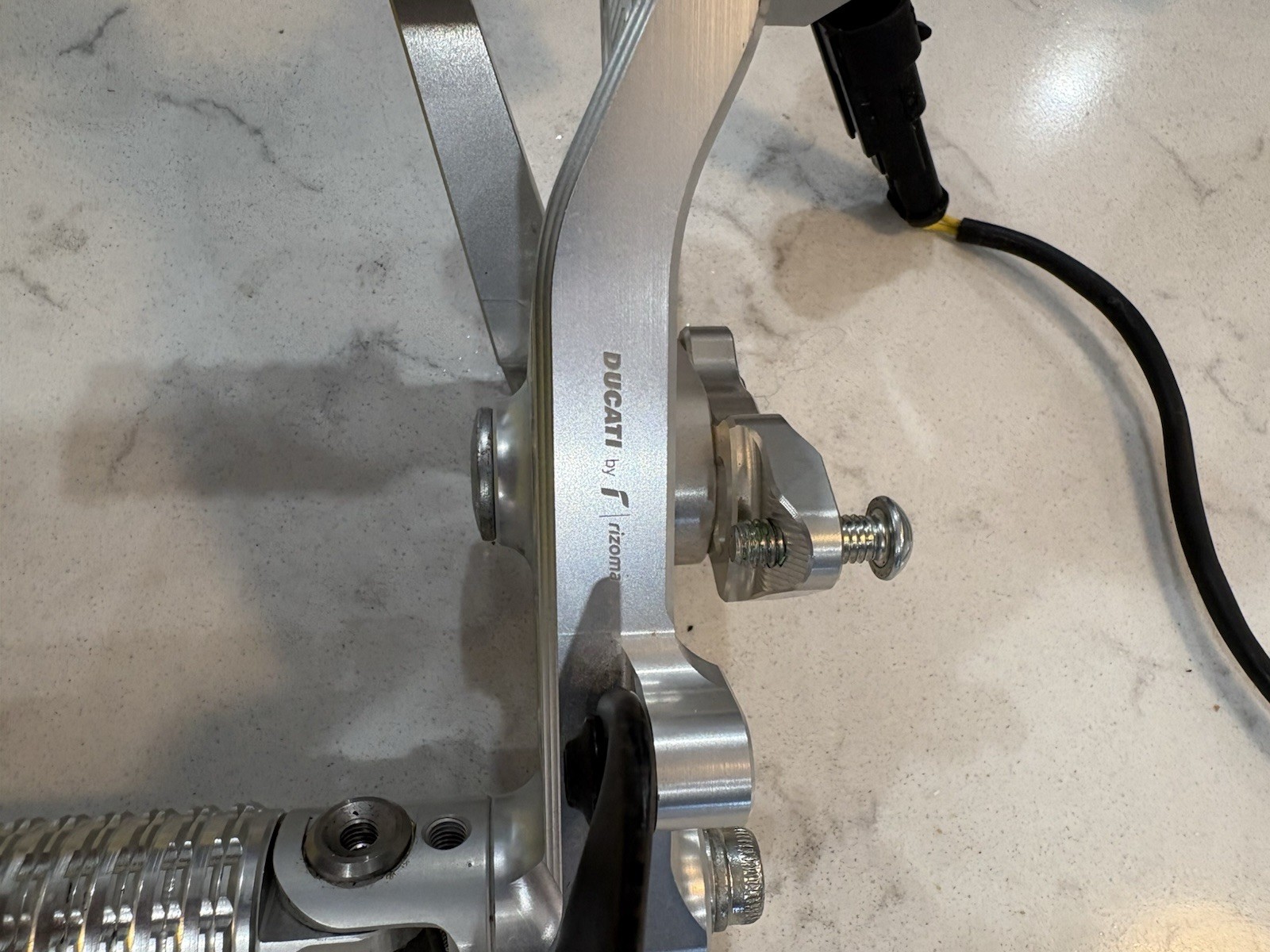 Ducati Performance ( Rizoma) Rear Sets Panigale
