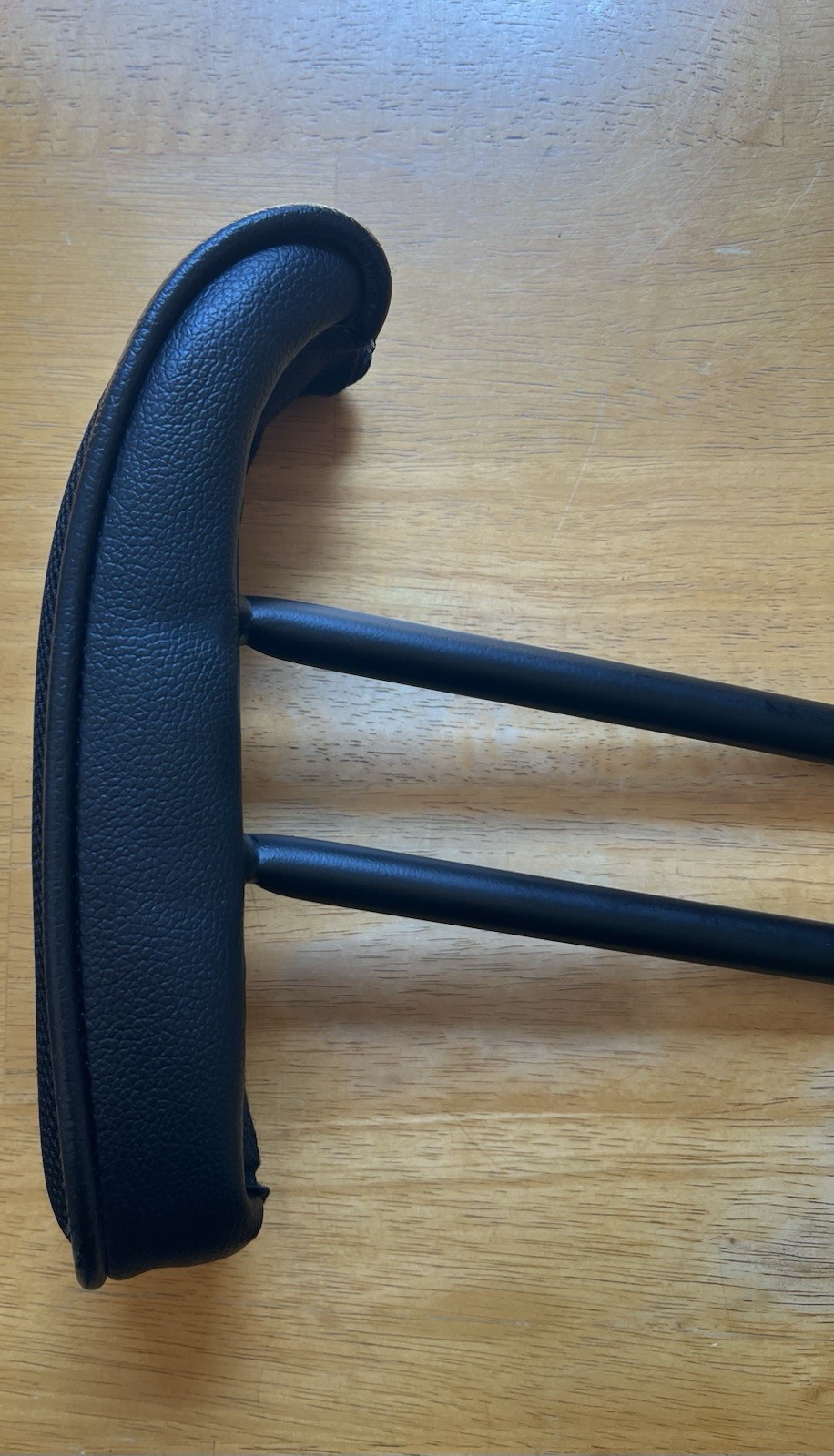 Motorcycle Passenger Armrests – Custom Fabricated Under-Seat Kit 6.5 cm Fit