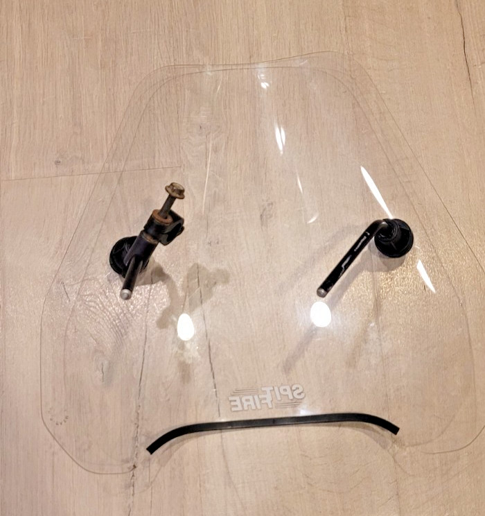 National Cycle Spitfire 15 In Motorcycle Windshield Clear Acrylic Windscreen