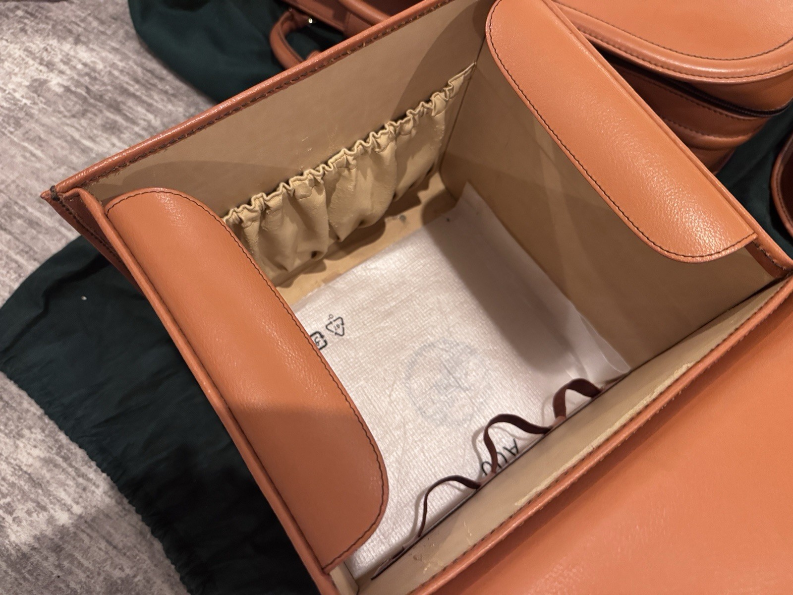 Ferrari 456 GT Schedoni 3-Piece Tan Leather Luggage Set OEM w/ Dust Bags Key